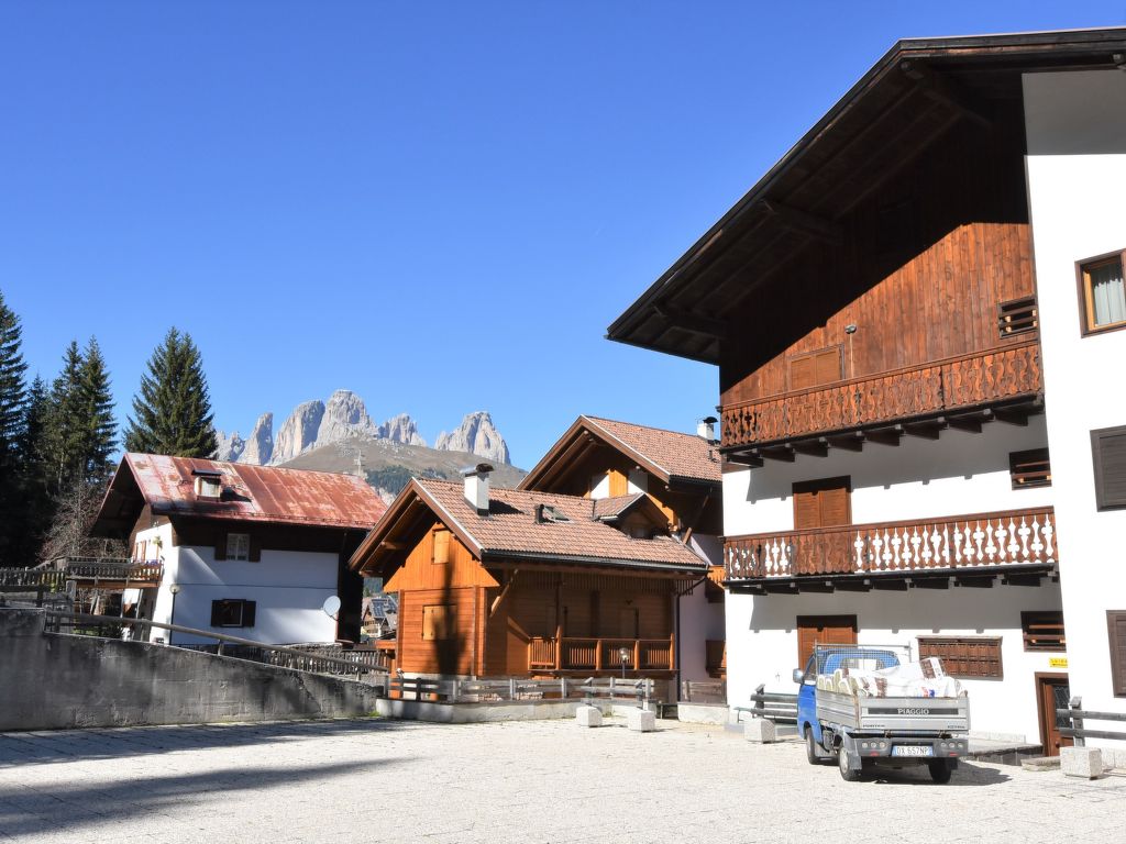 Apartment Cesa Fraines - Canazei