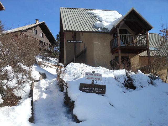 Appartements Mas Du Peyron 34790 - Serre Chevalier 1350 - Chantemerle