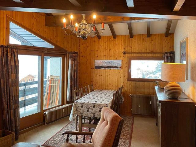 Modest 2BR Apartment Near Ski Slopes with Balcony, Parking, and WiFi FR-1-459-201 - La Clusaz