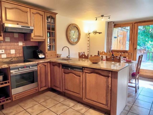 Chalet Le Soleil De Baudet - Sleeps 8 - Peisey-Nancroix