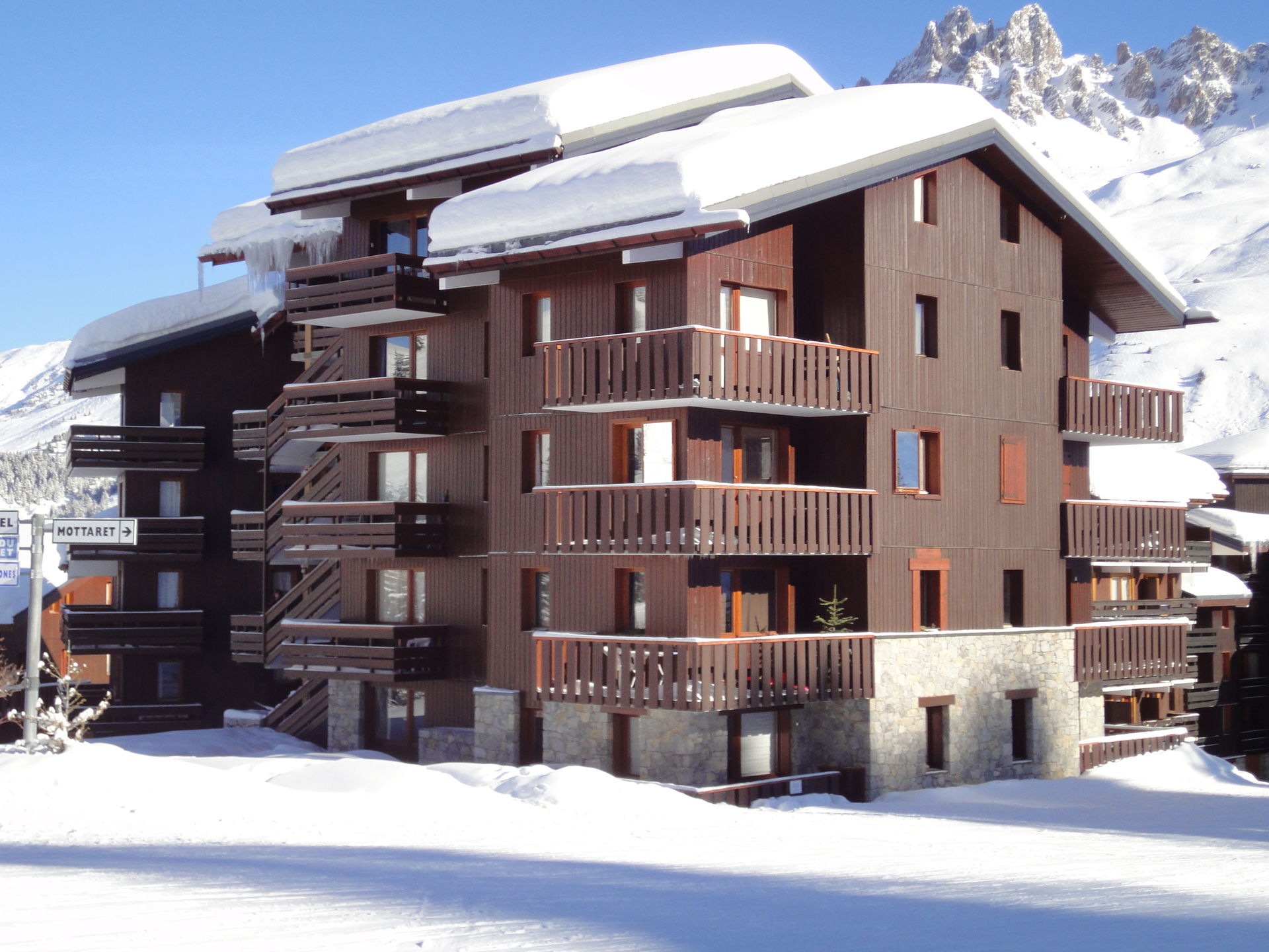 Apartments Les Gentianes - Apartments Residence Cimes I - Méribel Mottaret 1850