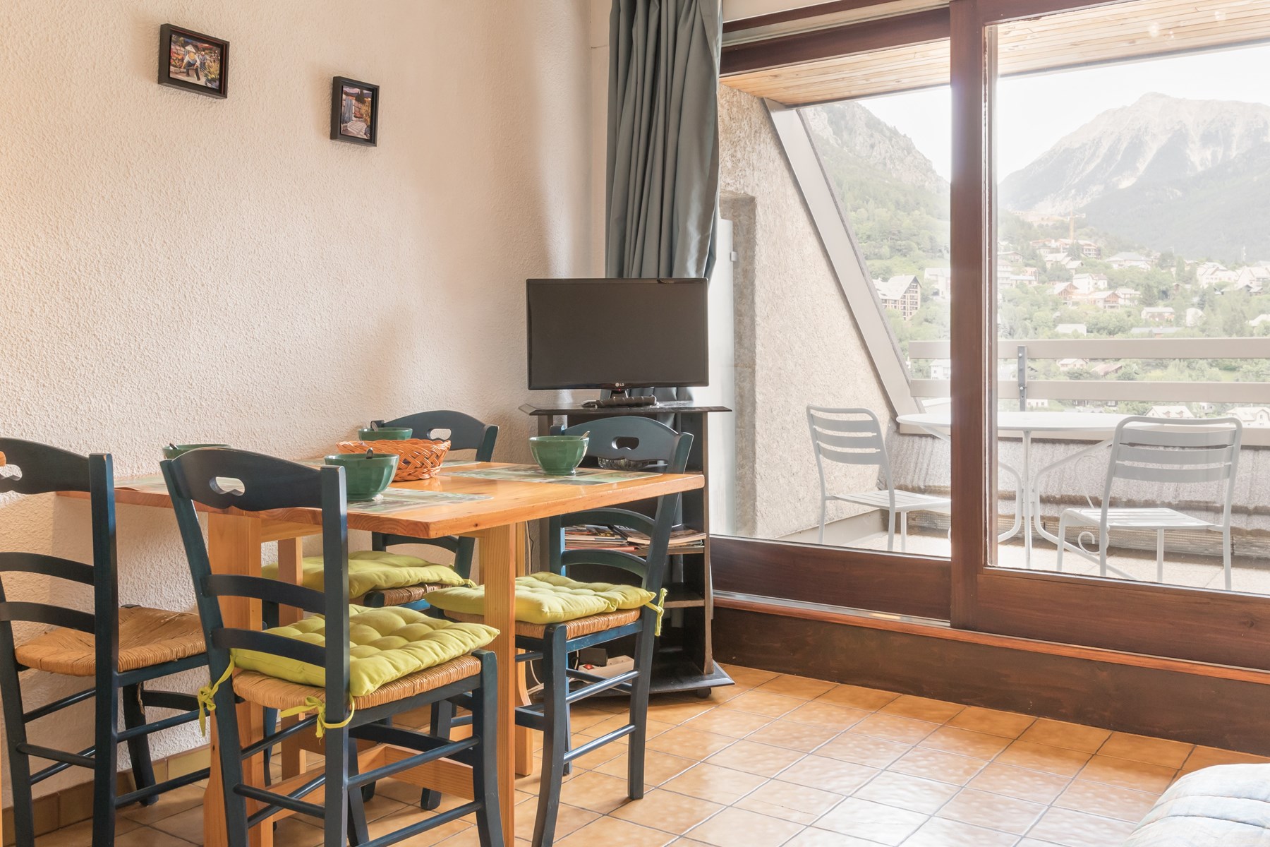 Studio 4 Persons Classique COU233 - Appartement Balcons De Briancon C BRI400-C233 - Serre Chevalier 1200 - Briançon
