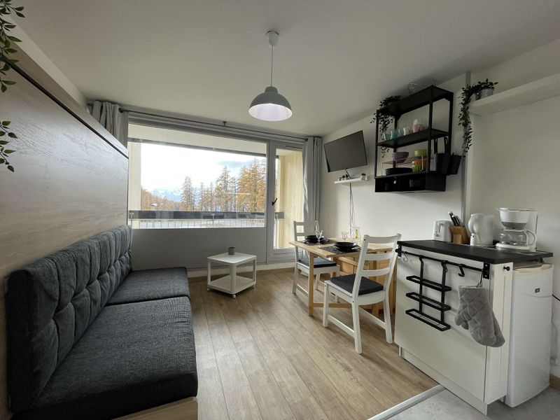 2 Rooms 6 Persons Classique BEN329 - Appartment Chalmettes 2 MTG100-1115 - Montgenèvre
