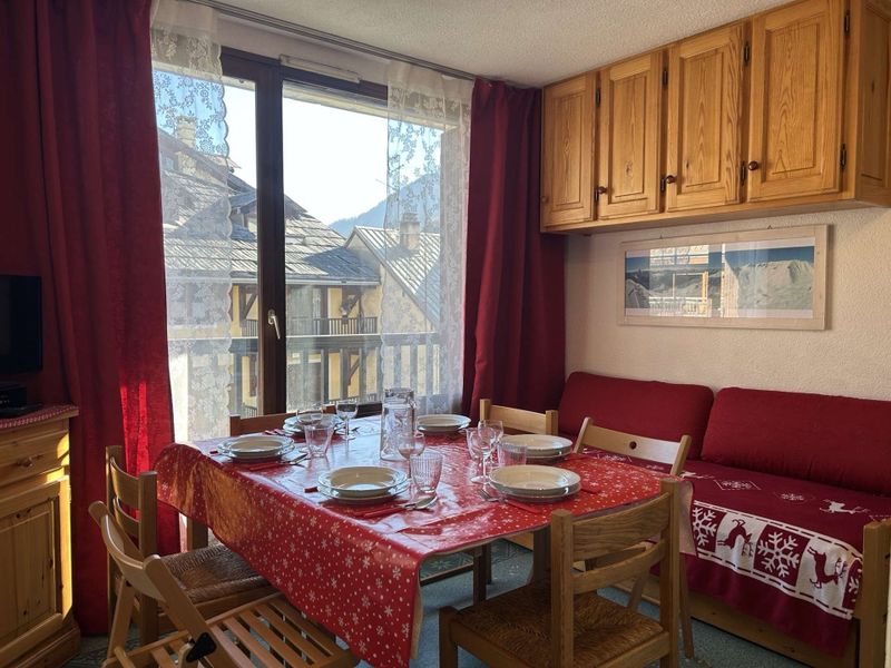 2-Room Apartment for 4 People - Appartment Central Station MTG300-003 - Montgenèvre