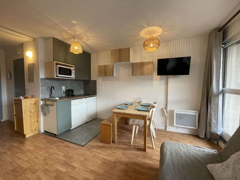 Apartments Les Gentianes - Appartment Serre D'aigle CHA200-0710 - Serre Chevalier 1350 - Chantemerle