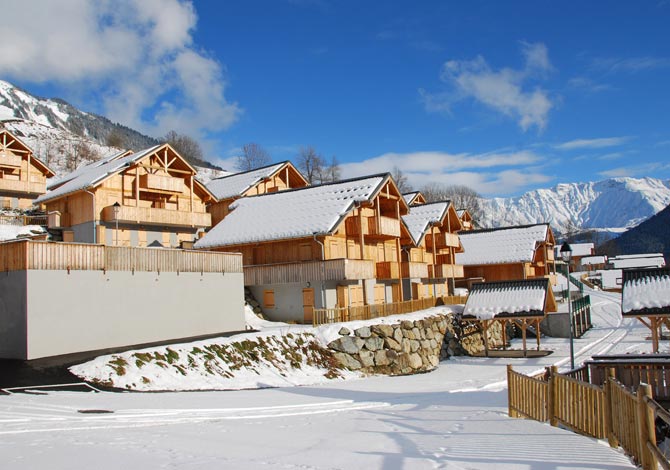 Apartments Les Gentianes - Résidence Les Chalets des Ecourts 3* - Saint Jean d'Arves