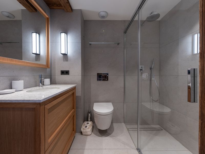 Luxury penthouse with terrace, sauna, and hot tub, 5 bedrooms FR-1-613-123 - Méribel Les Allues 1200