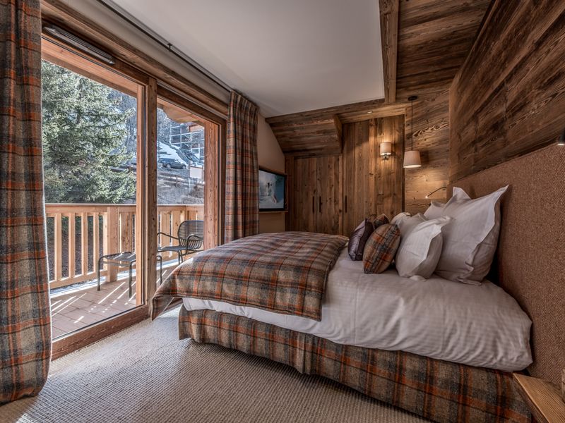 Luxury penthouse with terrace, sauna, and hot tub, 5 bedrooms FR-1-613-123 - Méribel Les Allues 1200