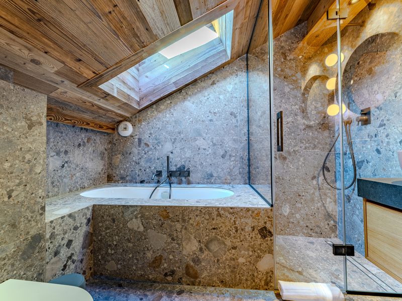 Spacious penthouse with 5* concierge, 5 bedrooms FR-1-613-136 - Méribel Les Allues 1200
