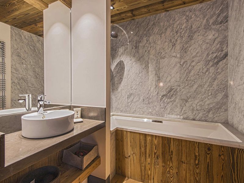 RESIDENCE LE SAVOIE - Val d'Isère Centre