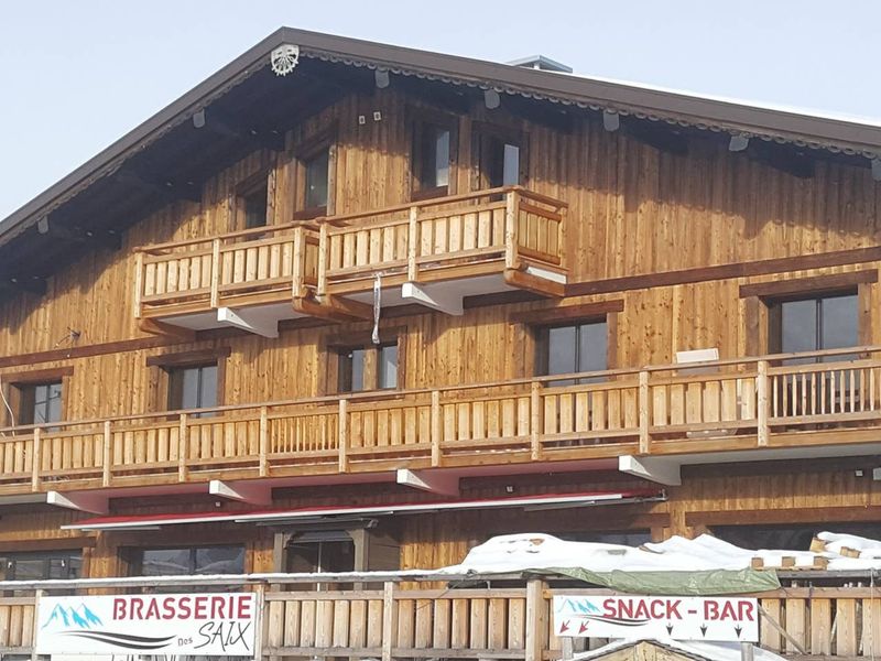 Spacious cozy apartment on the slopes in Samoëns - 5 bedrooms, balcony, pets allowed FR-1-624-8 - Samoëns