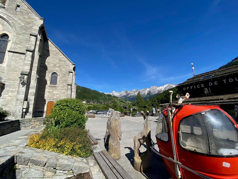 Charming 2-Room Mezzanine Apt in Grand-Bornand Village, Sleeps 4, Balcony, Steps from Ski Lifts FR-1-458-155 - Le Grand Bornand