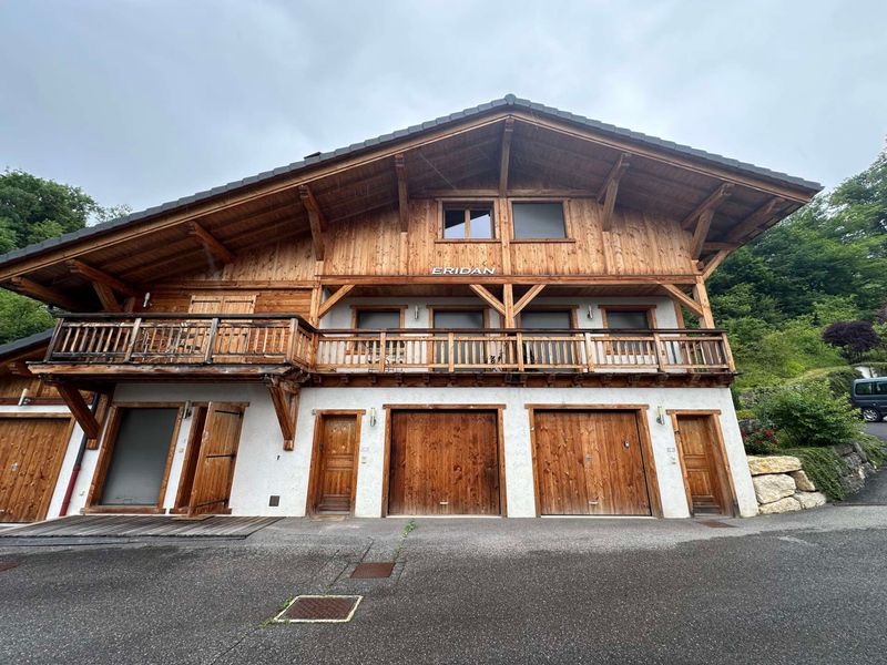 Traditional chalet for 6 with fireplace, balcony and parking in Samoëns FR-1-624-124 - Samoëns