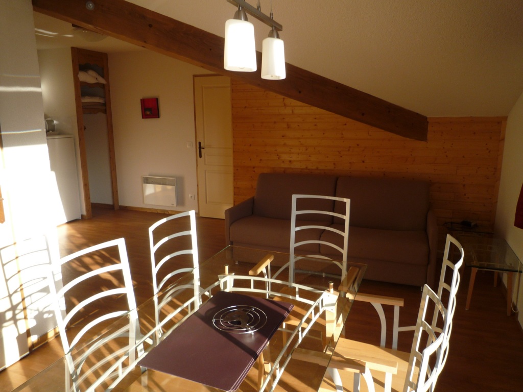 Apartments Les Gentianes - Résidence le hameau des eaux d'orelle 306270 - Orelle - Val Thorens