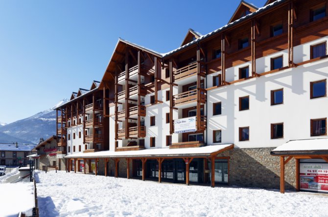 Apartments Les Gentianes - Nemea Résidence L'Aigle Bleu - Serre Chevalier 1200 - Briançon