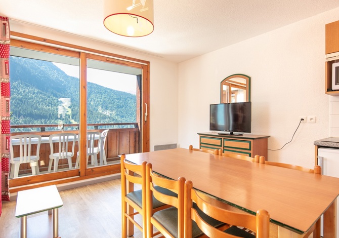 4 Pieces 7/8 persons - Résidence Vacanceole Le Dôme des Rousses 3* - Vaujany