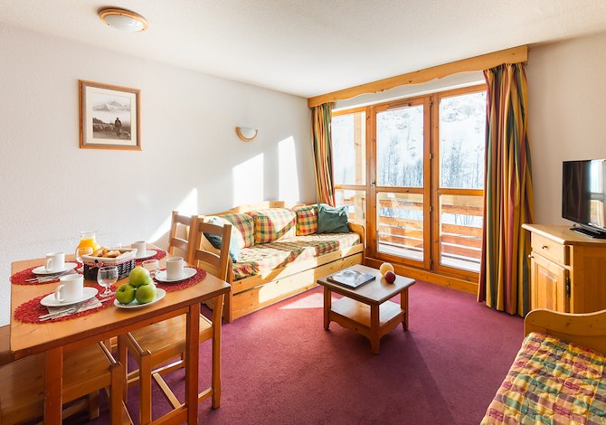 2 Rooms cabin for 6 guests or 2 Room cabin for 6 -duplex - Résidence Lagrange Vacances Les Chalets du Galibier 4* - Valloire