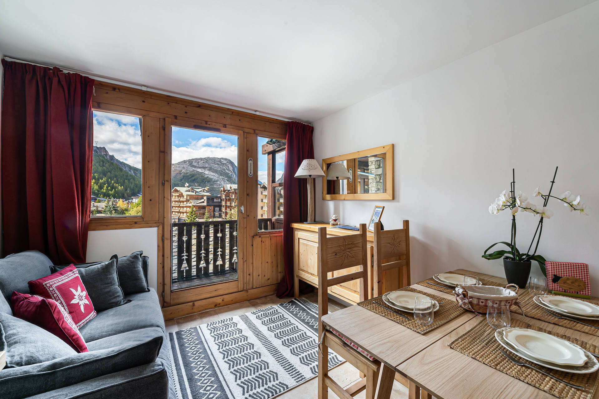 2 rooms 4 people - RESIDENCE SATURNE - Val d'Isère Centre