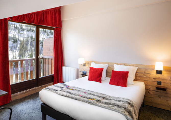 Room with double bed, balcony and breakfast - Hôtel club du Soleil Valfréjus - Valfréjus