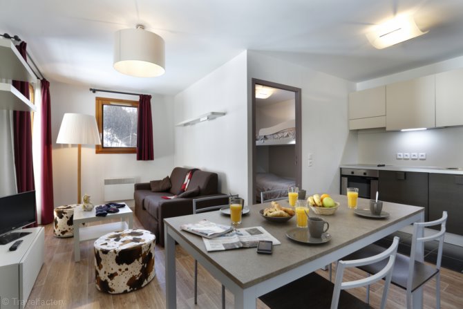 3 Rooms 4/6 people - Résidence Vacanceole ~ Au Coeur des Ours 3* - Les Deux Alpes Centre