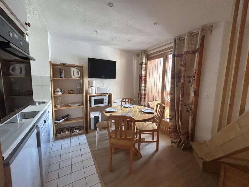 Apartment 3 Rooms 6 Persons - Appartment Hauts De Chantemouche MRB390-011 - Méribel Centre 1600