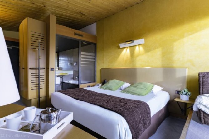 Bedroom 2 people + 1 child Privilege Half Board - Belambra Clubs Arc 1800 - Hôtel Du Golf - All inclusive - Les Arcs 1800