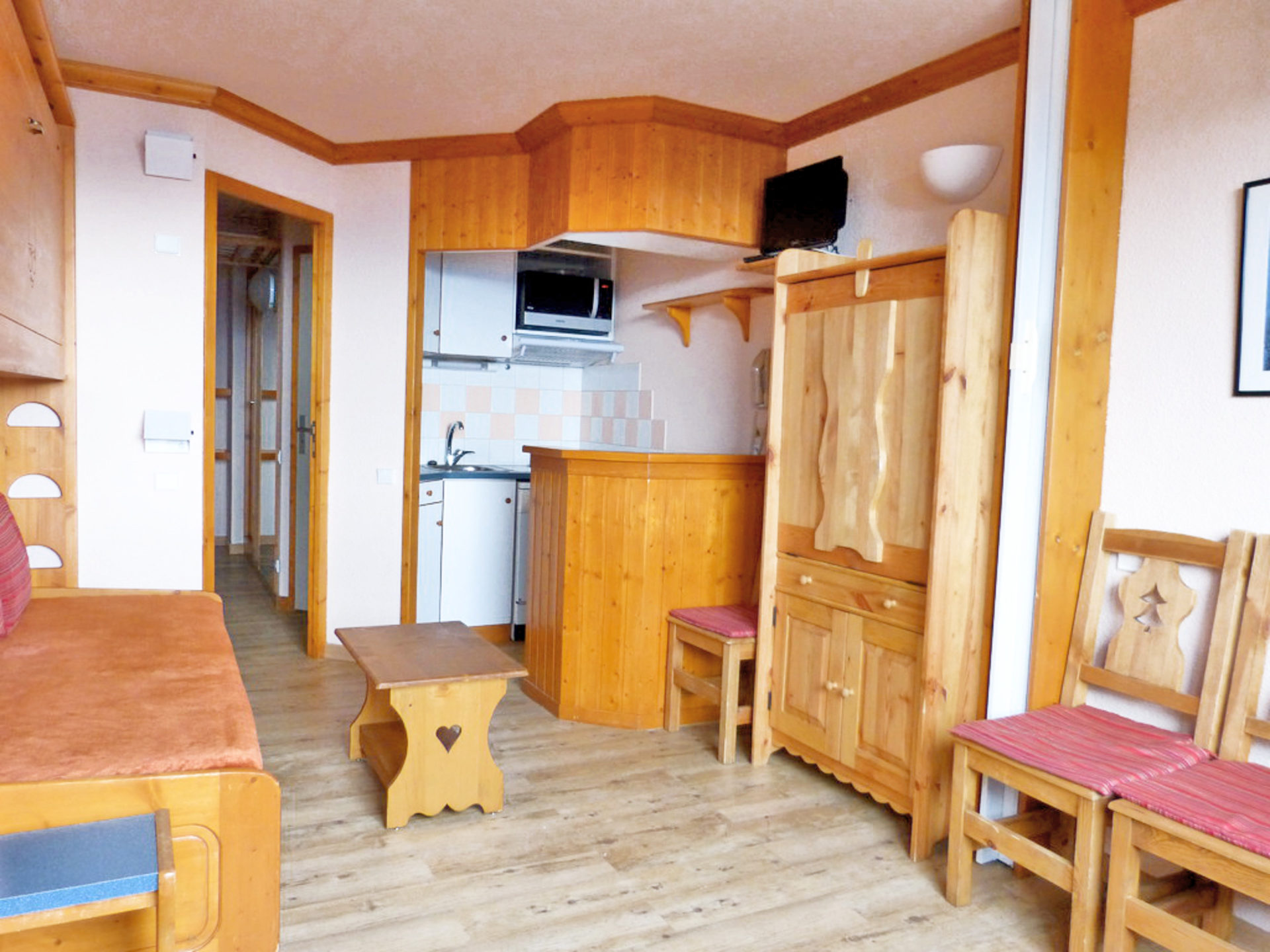 Studio 4 Persons Comfort - Apartments Zenith - Plagne - Aime 2000