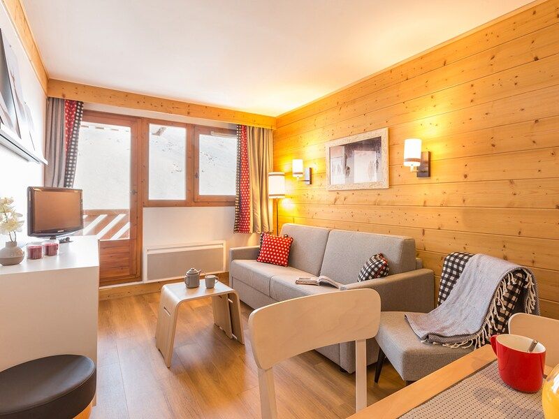 Apartment for 6 people - 1 bedroom + 1 sleeping area - Balcony - Pierre & Vacances Residence Aconit - Les Menuires Bruyères