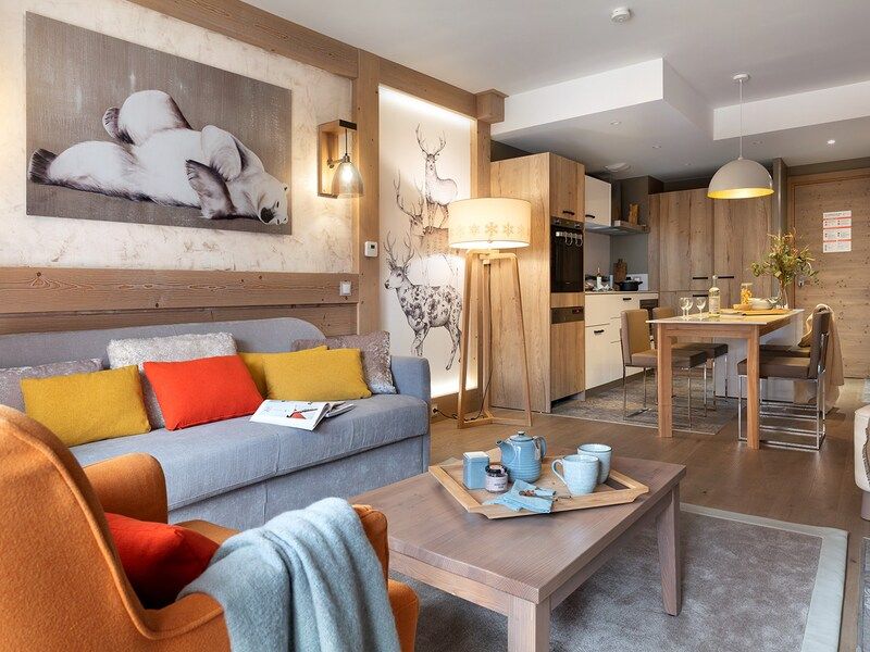 6 Person Apartment - 2 Bedrooms - Sauna - Fireplace - Whirlpool Bathtub - Pierre & Vacances Premium residence L'Hévana - Méribel Centre 1600