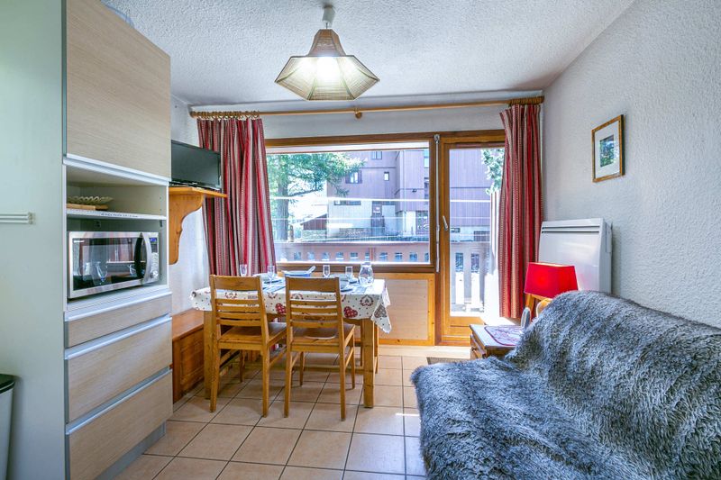 Studio 4 personnes Confort - Apartements CHANTELOUVE 2340225 - Val d'Isère Centre