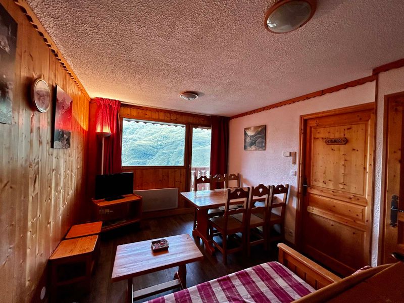 2 rooms 6 people - Apartements COURMAYEUR - Les Menuires Reberty 1850