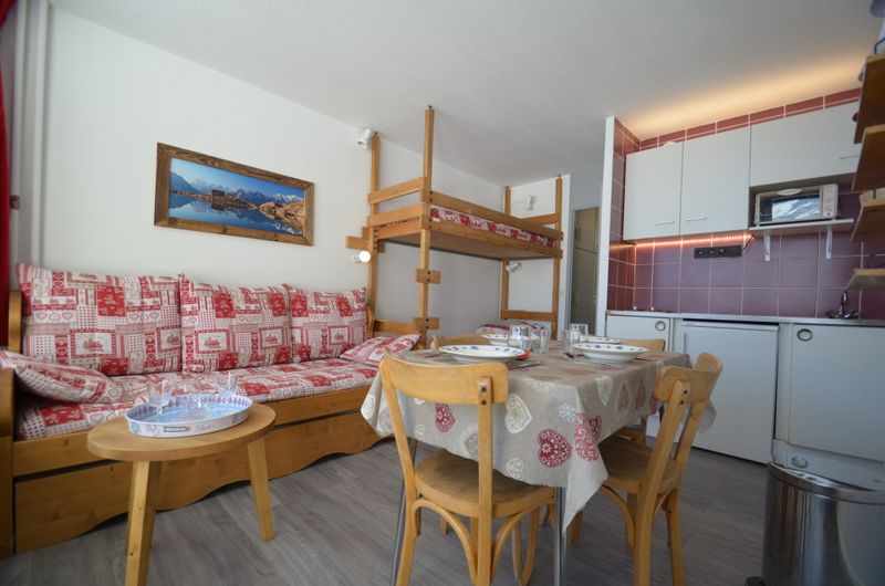Studio 2 personnes - Apartements DORONS - Les Menuires Croisette