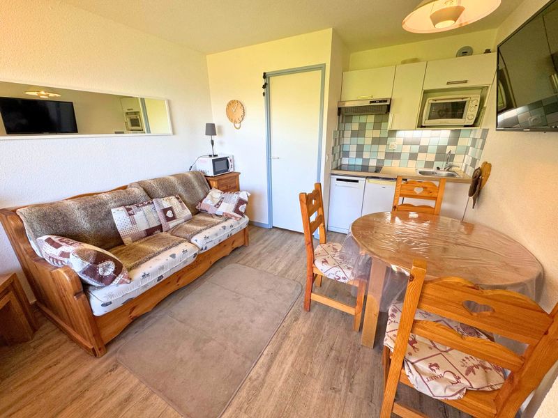 Studio 3 personnes - Apartements NECOU - Les Menuires Reberty 2000