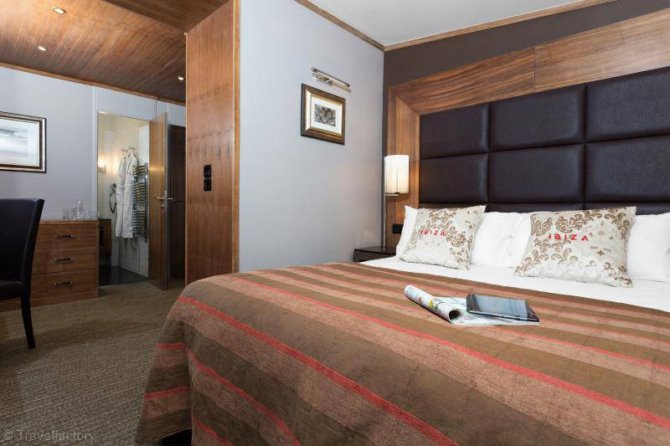 Triple Room North: 3 adults on Breakfast basis - Hôtel Madame Vacances Ibiza 3* - Les Deux Alpes Venosc