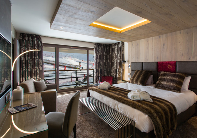3 Person Superior Room (2 adults + 1 child) with breakfast - Hôtel Taj-I Mah 5* - Les Arcs 2000