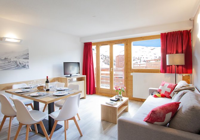 3/4 Rooms 8/10 people - Résidence Odalys Le Pelvoux 4* - Plagne Centre