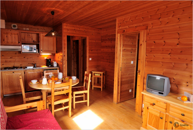 Studio cabin 4 people - Résidence Les Chalets des Marmottes 3* - Saint Jean d'Arves