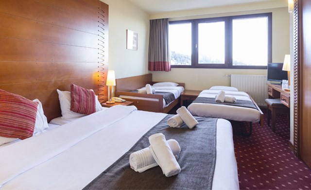 Room 4 persons Privilege half board 2 to 6 nights - Hotel La Plagne Le Terra Nova - Plagne Centre