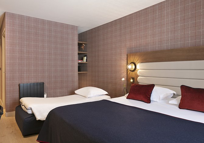Superior Room for 2 Adults + 1 Child - Hôtel Marielle 4* - Val Thorens