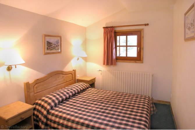 2 room apartment 4 persons - Résidence Vacanceole Alpina Lodge - Les Deux Alpes Centre