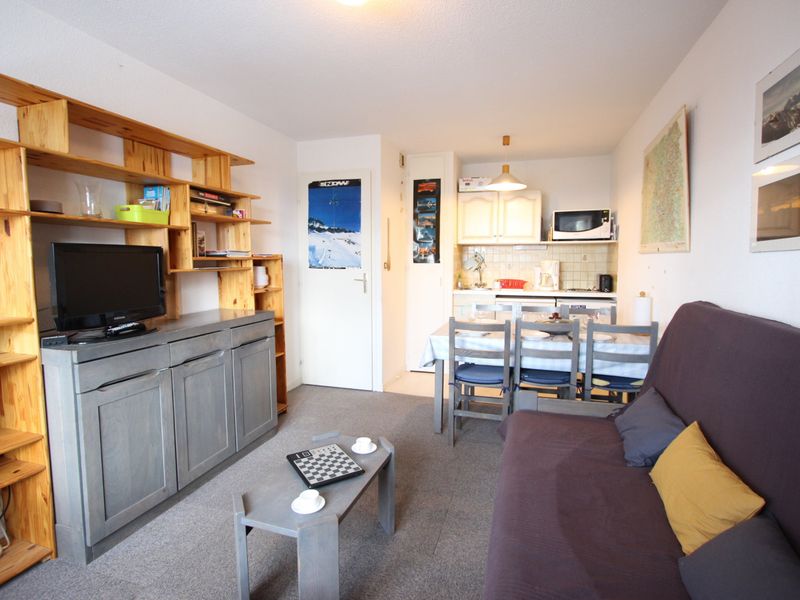 Appartement Chamrousse, 3 Rooms, 6 Guests - Résidence LES MARMOTTES - Chamrousse