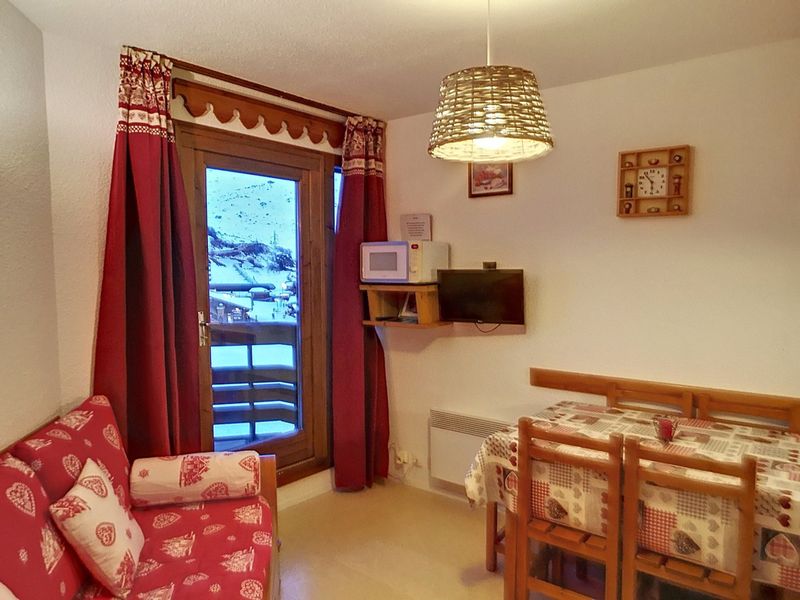 Cabin Apartment Les Menuires, 2 Rooms, 5 Guests - Résidence CARLINES I - Les Menuires Bruyères