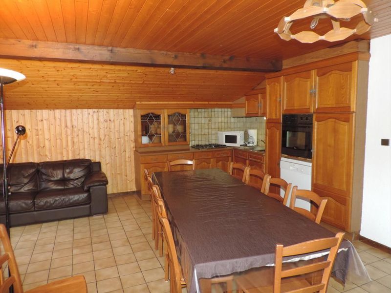 Apartment Le Grand-Bornand, 4 bedrooms, 11 persons - Spacious apartment with sauna and spa, near slopes FR-1-467-143 - Le Grand Bornand