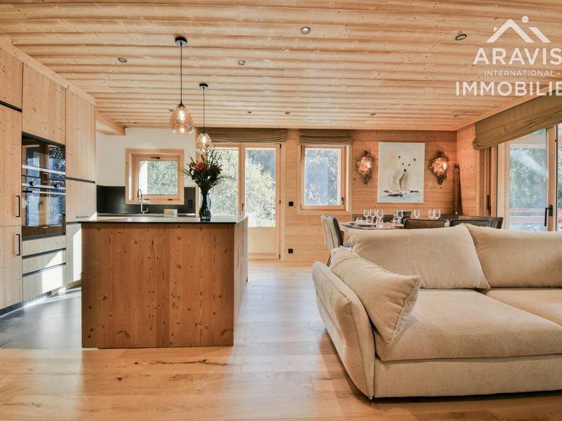Chalet Le Grand-Bornand, 4 bedrooms, 9 persons - Modern cozy chalet with Wi-Fi and garage in Grand-Bornand FR-1-391-186 - Le Grand Bornand