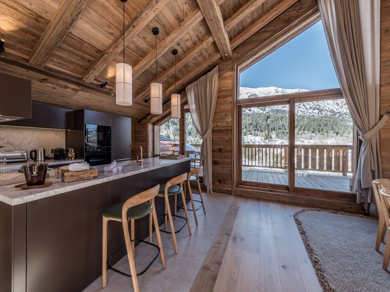 Luxury penthouse with terrace, sauna, and hot tub, 5 bedrooms FR-1-613-123 - Méribel Les Allues 1200