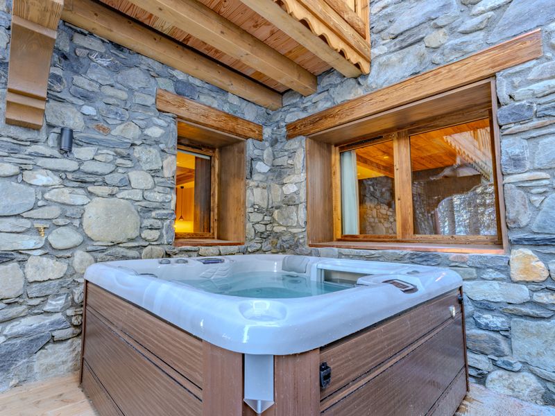 Luxury apartment with jacuzzi and terrace in Méribel FR-1-613-134 - Méribel Altiport 1700