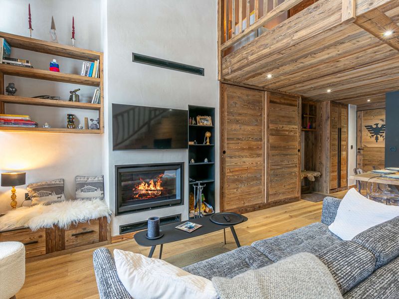 Elegant apartment with fireplace and WIFI, 2 bedrooms FR-1-694-376 - Val d'Isère Centre