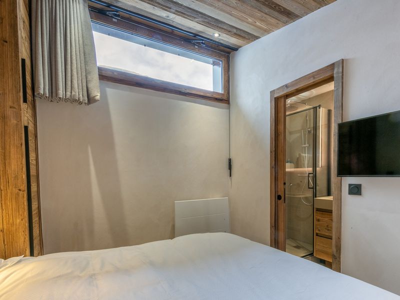 Elegant apartment with fireplace and WIFI, 2 bedrooms FR-1-694-376 - Val d'Isère Centre