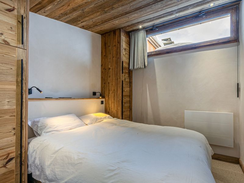 Elegant apartment with fireplace and WIFI, 2 bedrooms FR-1-694-376 - Val d'Isère Centre