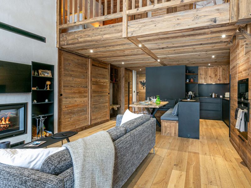 Elegant apartment with fireplace and WIFI, 2 bedrooms FR-1-694-376 - Val d'Isère Centre